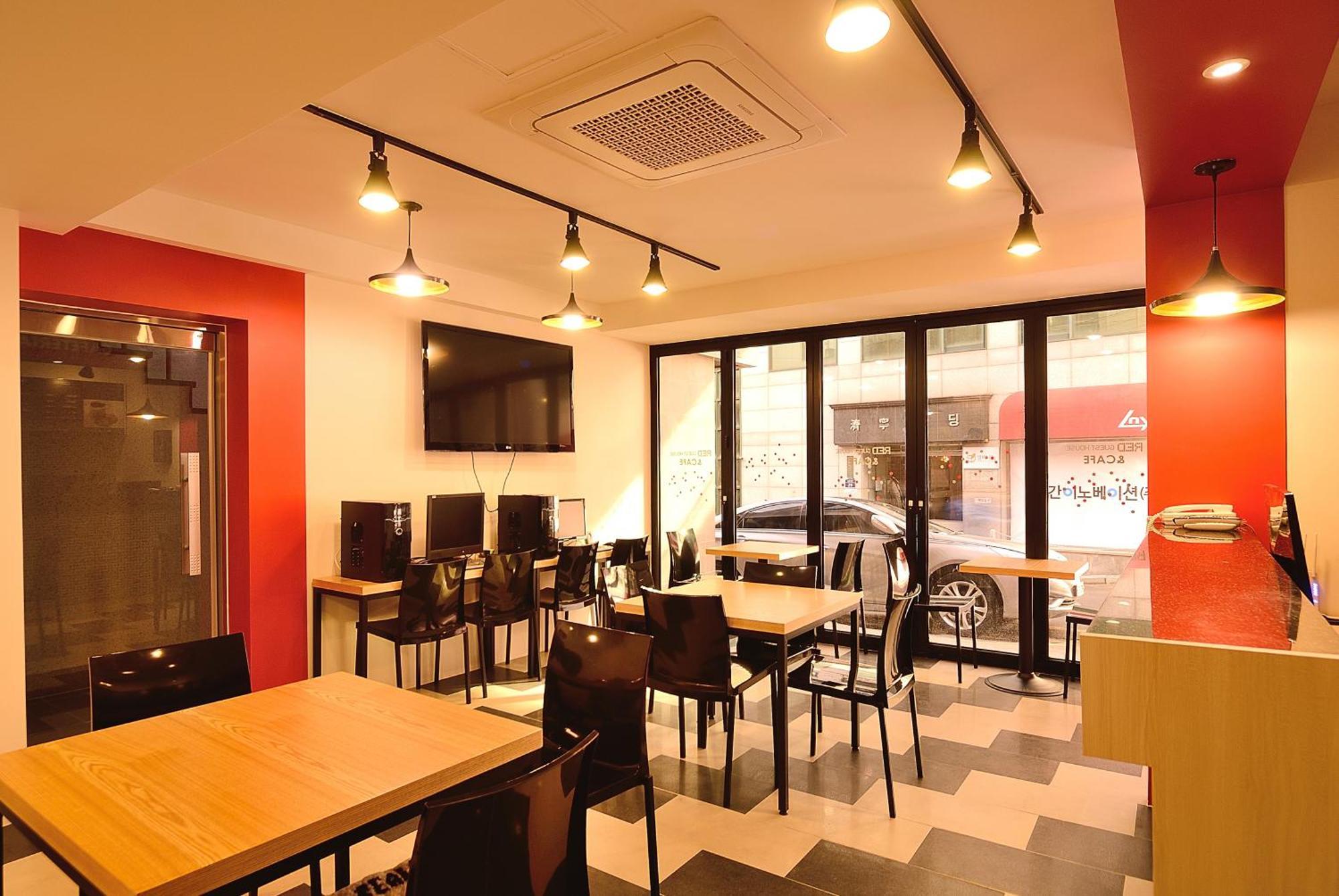 Red Guesthouse Сеул Екстериор снимка