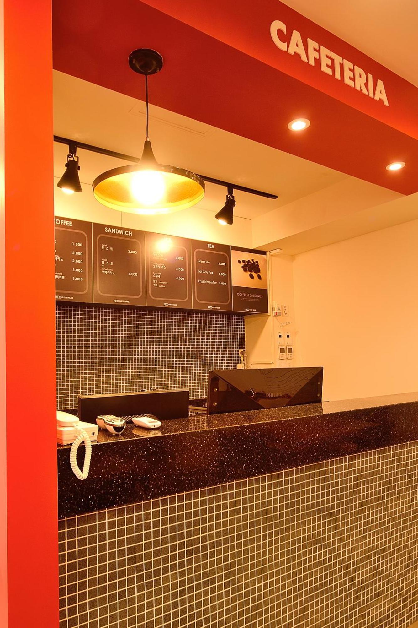 Red Guesthouse Сеул Екстериор снимка
