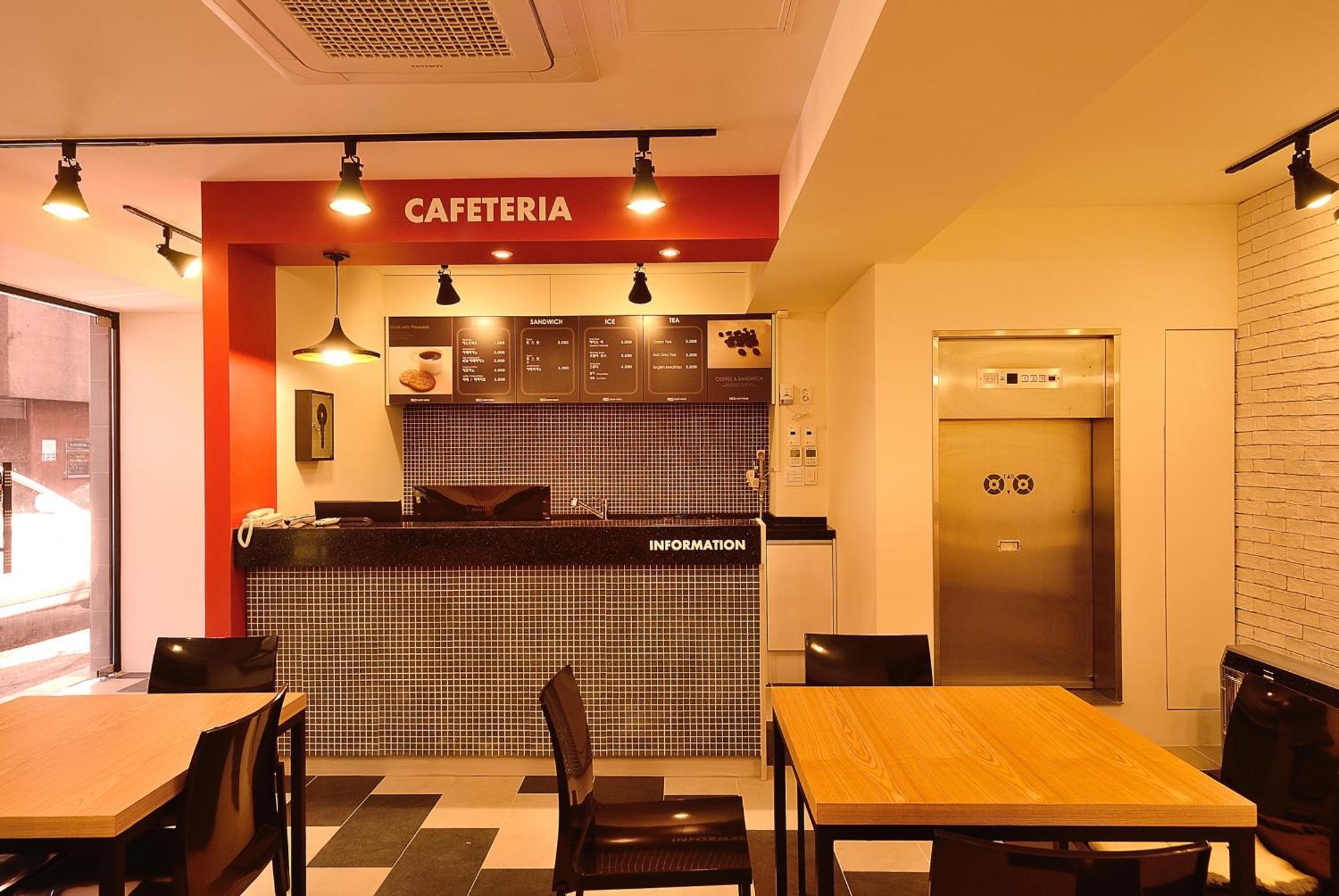 Red Guesthouse Сеул Екстериор снимка